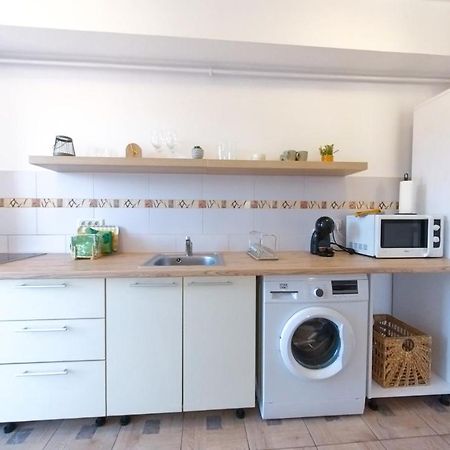 Old Town Flowery Apartment 부쿠레슈티 외부 사진