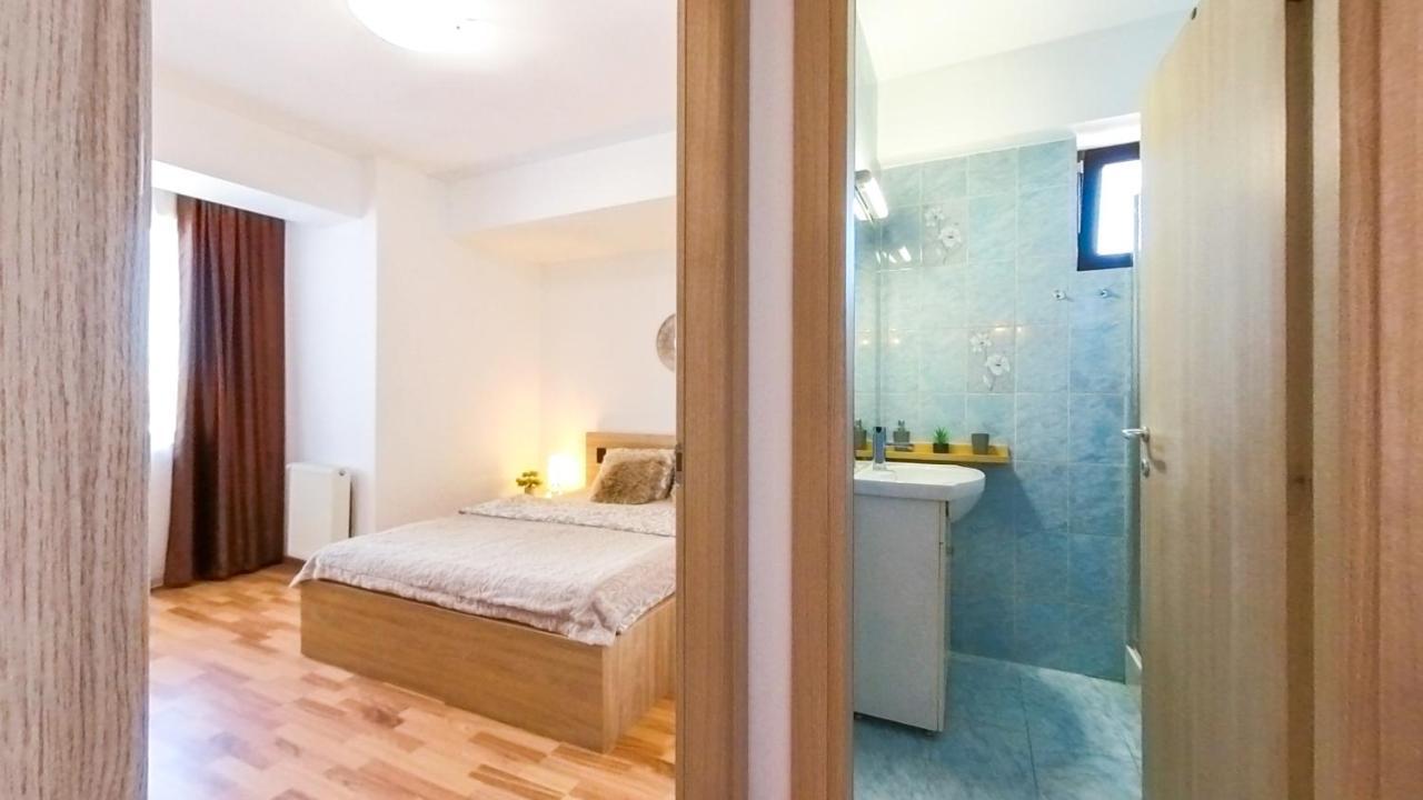 Old Town Flowery Apartment 부쿠레슈티 외부 사진